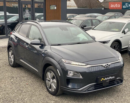 Серый Хендай Kona Electric, объемом двигателя 0 л и пробегом 89 тыс. км за 16900 $, фото 5 на Automoto.ua