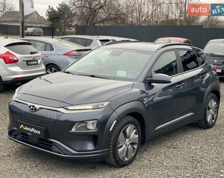 Серый Хендай Kona Electric, объемом двигателя 0 л и пробегом 89 тыс. км за 16900 $, фото 9 на Automoto.ua