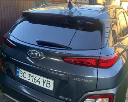 Серый Хендай Kona Electric, объемом двигателя 0 л и пробегом 136 тыс. км за 16500 $, фото 16 на Automoto.ua