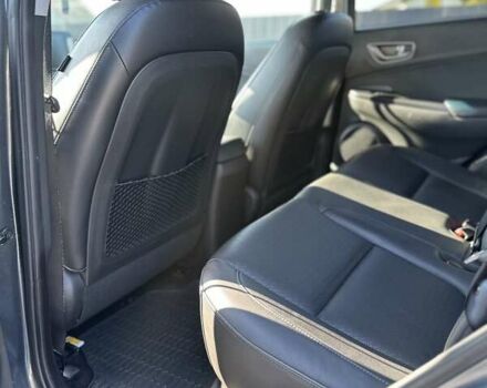 Сірий Хендай Kona Electric, об'ємом двигуна 0 л та пробігом 207 тис. км за 16800 $, фото 18 на Automoto.ua