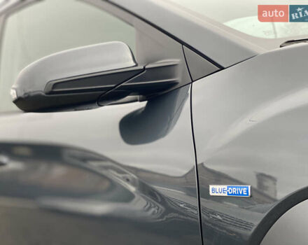 Серый Хендай Kona Electric, объемом двигателя 0 л и пробегом 89 тыс. км за 16900 $, фото 36 на Automoto.ua