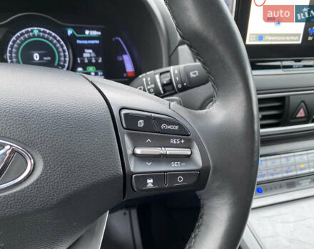 Серый Хендай Kona Electric, объемом двигателя 0 л и пробегом 89 тыс. км за 16900 $, фото 61 на Automoto.ua