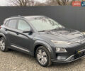 Серый Хендай Kona Electric, объемом двигателя 0 л и пробегом 89 тыс. км за 16900 $, фото 99 на Automoto.ua