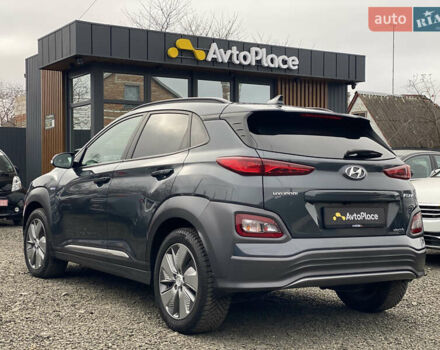 Серый Хендай Kona Electric, объемом двигателя 0 л и пробегом 89 тыс. км за 16900 $, фото 26 на Automoto.ua
