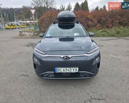 Серый Хендай Kona Electric, объемом двигателя 0 л и пробегом 89 тыс. км за 19500 $, фото 3 на Automoto.ua