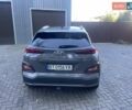 Серый Хендай Kona Electric, объемом двигателя 0 л и пробегом 140 тыс. км за 16999 $, фото 3 на Automoto.ua