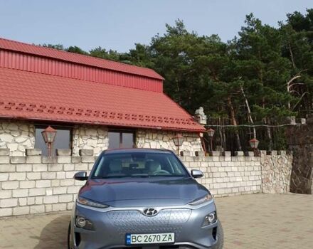 Сірий Хендай Kona Electric, об'ємом двигуна 0 л та пробігом 76 тис. км за 17900 $, фото 7 на Automoto.ua