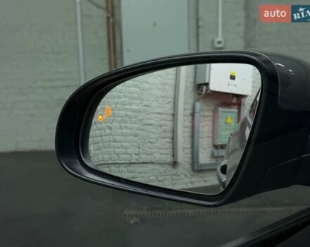 Серый Хендай Kona Electric, объемом двигателя 0 л и пробегом 129 тыс. км за 16430 $, фото 7 на Automoto.ua