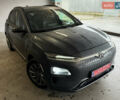 Серый Хендай Kona Electric, объемом двигателя 0 л и пробегом 120 тыс. км за 16999 $, фото 2 на Automoto.ua
