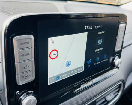 Серый Хендай Kona Electric, объемом двигателя 0 л и пробегом 112 тыс. км за 16700 $, фото 47 на Automoto.ua