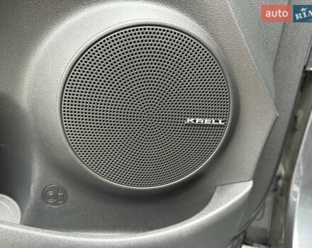 Серый Хендай Kona Electric, объемом двигателя 0 л и пробегом 103 тыс. км за 17300 $, фото 21 на Automoto.ua