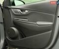 Серый Хендай Kona Electric, объемом двигателя 0 л и пробегом 129 тыс. км за 16430 $, фото 24 на Automoto.ua