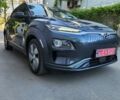 Серый Хендай Kona Electric, объемом двигателя 0 л и пробегом 96 тыс. км за 18700 $, фото 16 на Automoto.ua