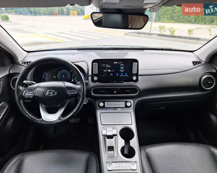 Серый Хендай Kona Electric, объемом двигателя 0 л и пробегом 91 тыс. км за 16300 $, фото 13 на Automoto.ua