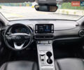 Серый Хендай Kona Electric, объемом двигателя 0 л и пробегом 91 тыс. км за 16300 $, фото 13 на Automoto.ua