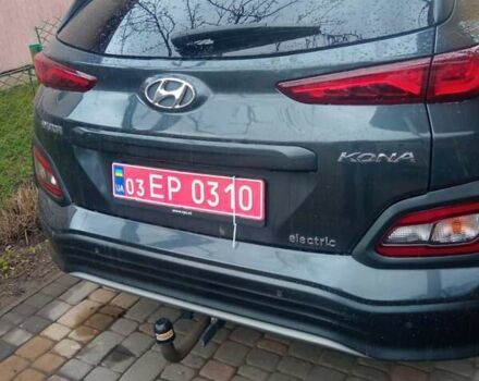 Серый Хендай Kona Electric, объемом двигателя 0 л и пробегом 150 тыс. км за 17500 $, фото 10 на Automoto.ua