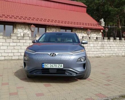 Серый Хендай Kona Electric, объемом двигателя 0 л и пробегом 68 тыс. км за 18400 $, фото 13 на Automoto.ua