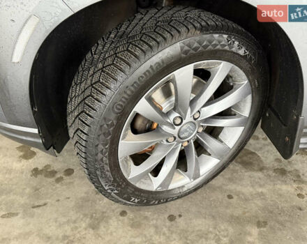 Серый Хендай Kona Electric, объемом двигателя 0 л и пробегом 120 тыс. км за 16999 $, фото 80 на Automoto.ua