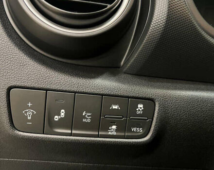 Серый Хендай Kona Electric, объемом двигателя 0 л и пробегом 102 тыс. км за 14200 $, фото 17 на Automoto.ua