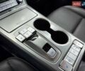 Серый Хендай Kona Electric, объемом двигателя 0 л и пробегом 113 тыс. км за 17094 $, фото 11 на Automoto.ua