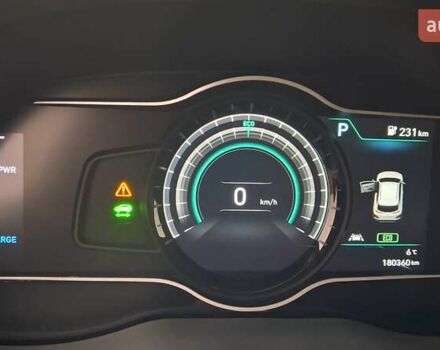 Серый Хендай Kona Electric, объемом двигателя 0 л и пробегом 180 тыс. км за 16700 $, фото 19 на Automoto.ua