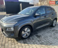 Серый Хендай Kona Electric, объемом двигателя 0 л и пробегом 130 тыс. км за 17400 $, фото 1 на Automoto.ua
