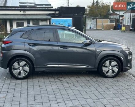 Сірий Хендай Kona Electric, об'ємом двигуна 0 л та пробігом 138 тис. км за 17800 $, фото 8 на Automoto.ua