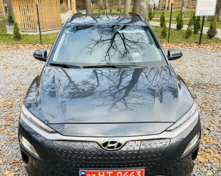 Серый Хендай Kona Electric, объемом двигателя 0 л и пробегом 112 тыс. км за 16700 $, фото 25 на Automoto.ua