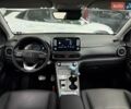 Серый Хендай Kona Electric, объемом двигателя 0 л и пробегом 129 тыс. км за 16430 $, фото 14 на Automoto.ua