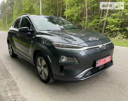 Серый Хендай Kona Electric, объемом двигателя 0 л и пробегом 139 тыс. км за 17900 $, фото 9 на Automoto.ua