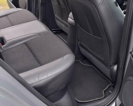 Серый Хендай Kona Electric, объемом двигателя 0 л и пробегом 180 тыс. км за 16700 $, фото 26 на Automoto.ua