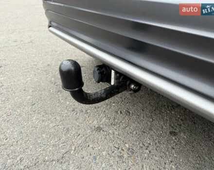 Серый Хендай Kona Electric, объемом двигателя 0 л и пробегом 103 тыс. км за 17300 $, фото 14 на Automoto.ua