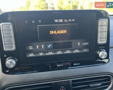 Серый Хендай Kona Electric, объемом двигателя 0 л и пробегом 130 тыс. км за 17400 $, фото 12 на Automoto.ua