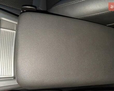 Серый Хендай Kona Electric, объемом двигателя 0 л и пробегом 180 тыс. км за 16700 $, фото 44 на Automoto.ua