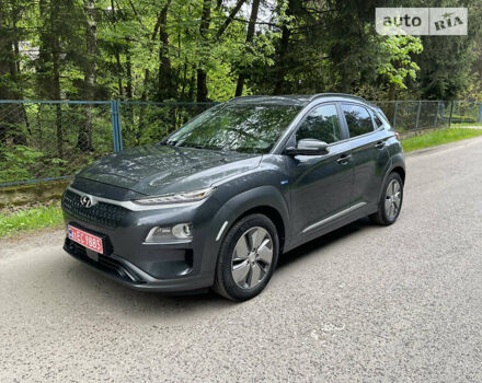 Серый Хендай Kona Electric, объемом двигателя 0 л и пробегом 139 тыс. км за 17900 $, фото 42 на Automoto.ua