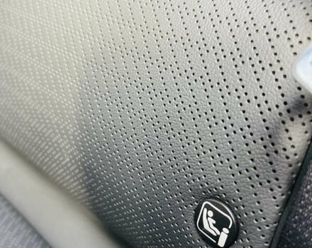 Серый Хендай Kona Electric, объемом двигателя 0 л и пробегом 112 тыс. км за 16700 $, фото 37 на Automoto.ua