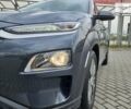 Серый Хендай Kona Electric, объемом двигателя 0 л и пробегом 103 тыс. км за 18499 $, фото 9 на Automoto.ua