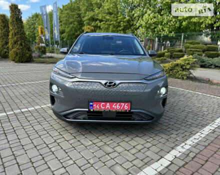 Сірий Хендай Kona Electric, об'ємом двигуна 0 л та пробігом 136 тис. км за 19999 $, фото 6 на Automoto.ua