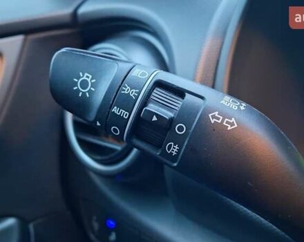 Серый Хендай Kona Electric, объемом двигателя 0 л и пробегом 180 тыс. км за 16700 $, фото 20 на Automoto.ua