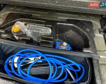 Серый Хендай Kona Electric, объемом двигателя 0 л и пробегом 113 тыс. км за 17094 $, фото 21 на Automoto.ua