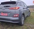 Серый Хендай Kona Electric, объемом двигателя 0 л и пробегом 180 тыс. км за 16700 $, фото 60 на Automoto.ua