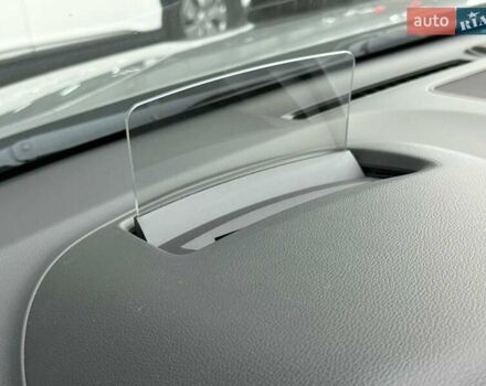 Серый Хендай Kona Electric, объемом двигателя 0 л и пробегом 129 тыс. км за 16430 $, фото 16 на Automoto.ua