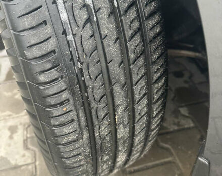 Серый Хендай Kona Electric, объемом двигателя 0 л и пробегом 85 тыс. км за 18300 $, фото 33 на Automoto.ua