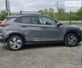 Серый Хендай Kona Electric, объемом двигателя 0 л и пробегом 84 тыс. км за 19499 $, фото 8 на Automoto.ua