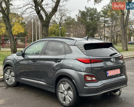 Сірий Хендай Kona Electric, об'ємом двигуна 0 л та пробігом 154 тис. км за 19500 $, фото 4 на Automoto.ua