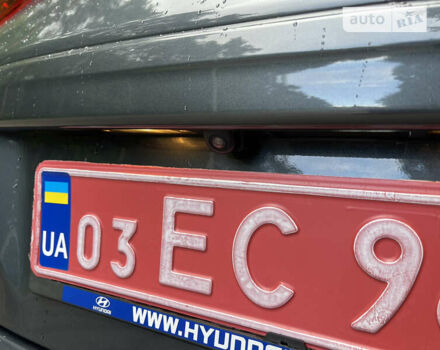 Серый Хендай Kona Electric, объемом двигателя 0 л и пробегом 139 тыс. км за 17900 $, фото 39 на Automoto.ua