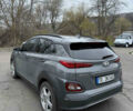 Серый Хендай Kona Electric, объемом двигателя 0 л и пробегом 98 тыс. км за 16500 $, фото 3 на Automoto.ua