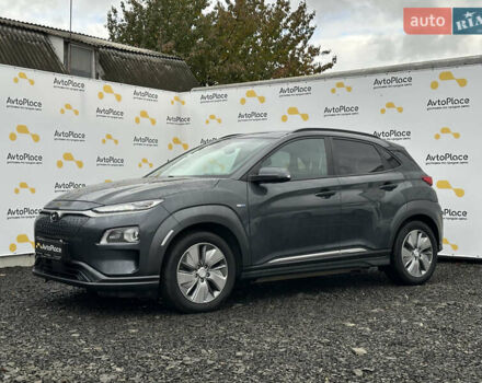 Серый Хендай Kona Electric, объемом двигателя 0 л и пробегом 167 тыс. км за 17700 $, фото 69 на Automoto.ua