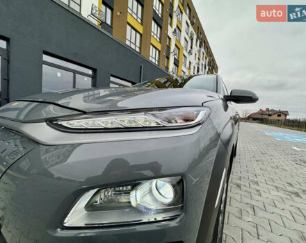 Сірий Хендай Kona Electric, об'ємом двигуна 0 л та пробігом 78 тис. км за 18900 $, фото 12 на Automoto.ua