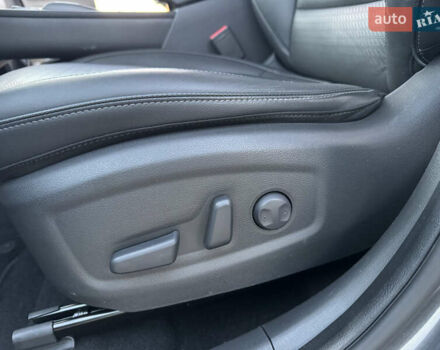 Сірий Хендай Kona Electric, об'ємом двигуна 0 л та пробігом 114 тис. км за 17999 $, фото 32 на Automoto.ua